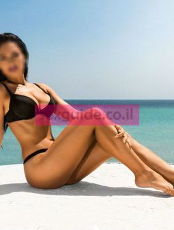 מאהב. עיצור וגאה, עם ירכיים צרות